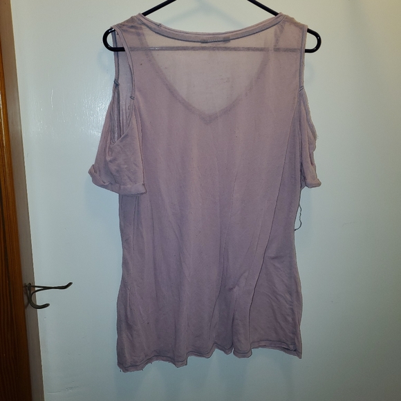 Rock & Republic cold shoulder blouse - Picture 2 of 2